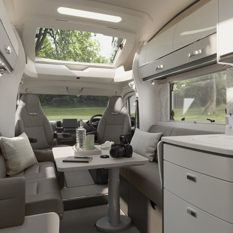 2026-kontiki-784-front-lounge.jpg