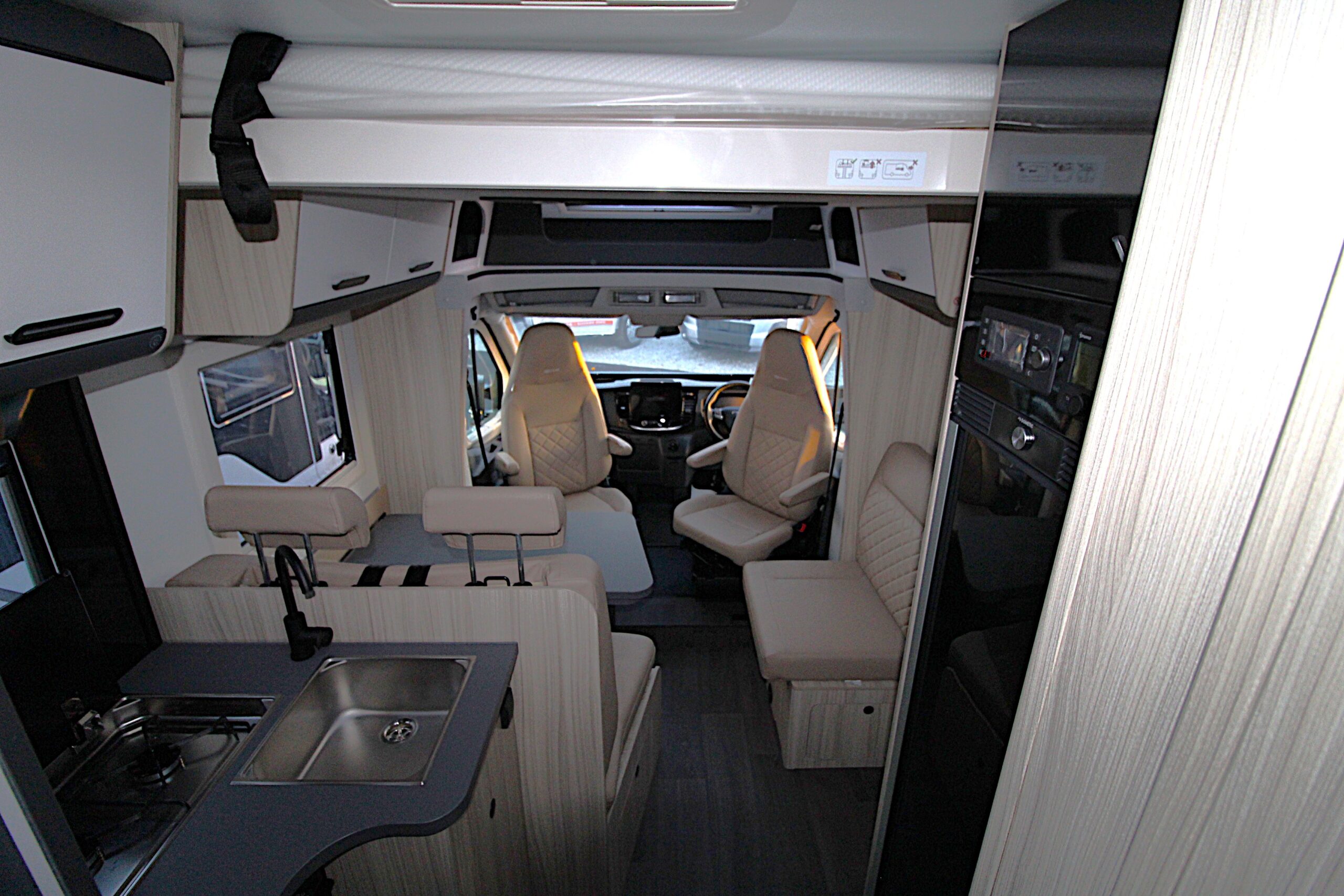 2026-sun-living-75-sl-16.jpg
