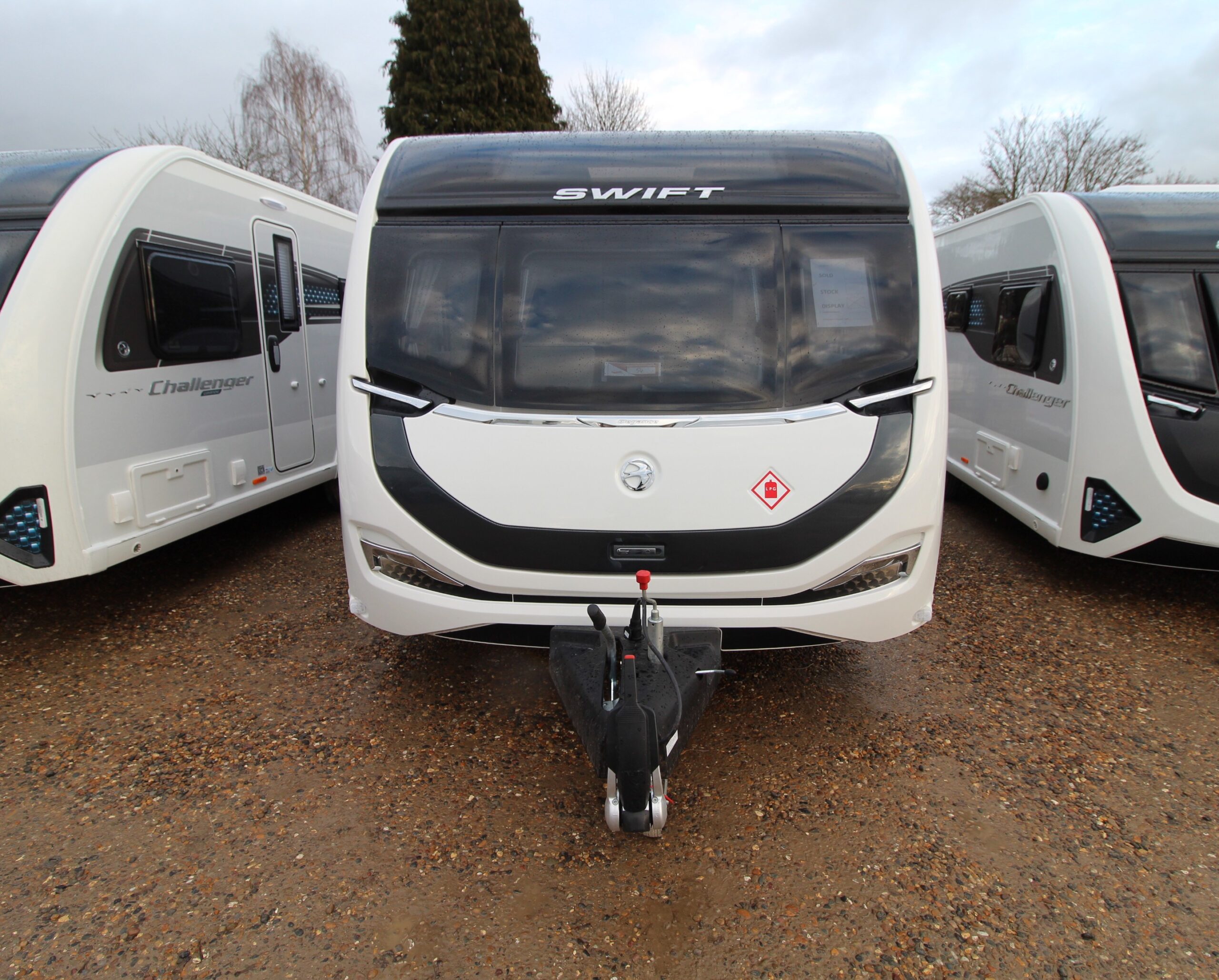 2026-swift-elegance-835-14.jpg