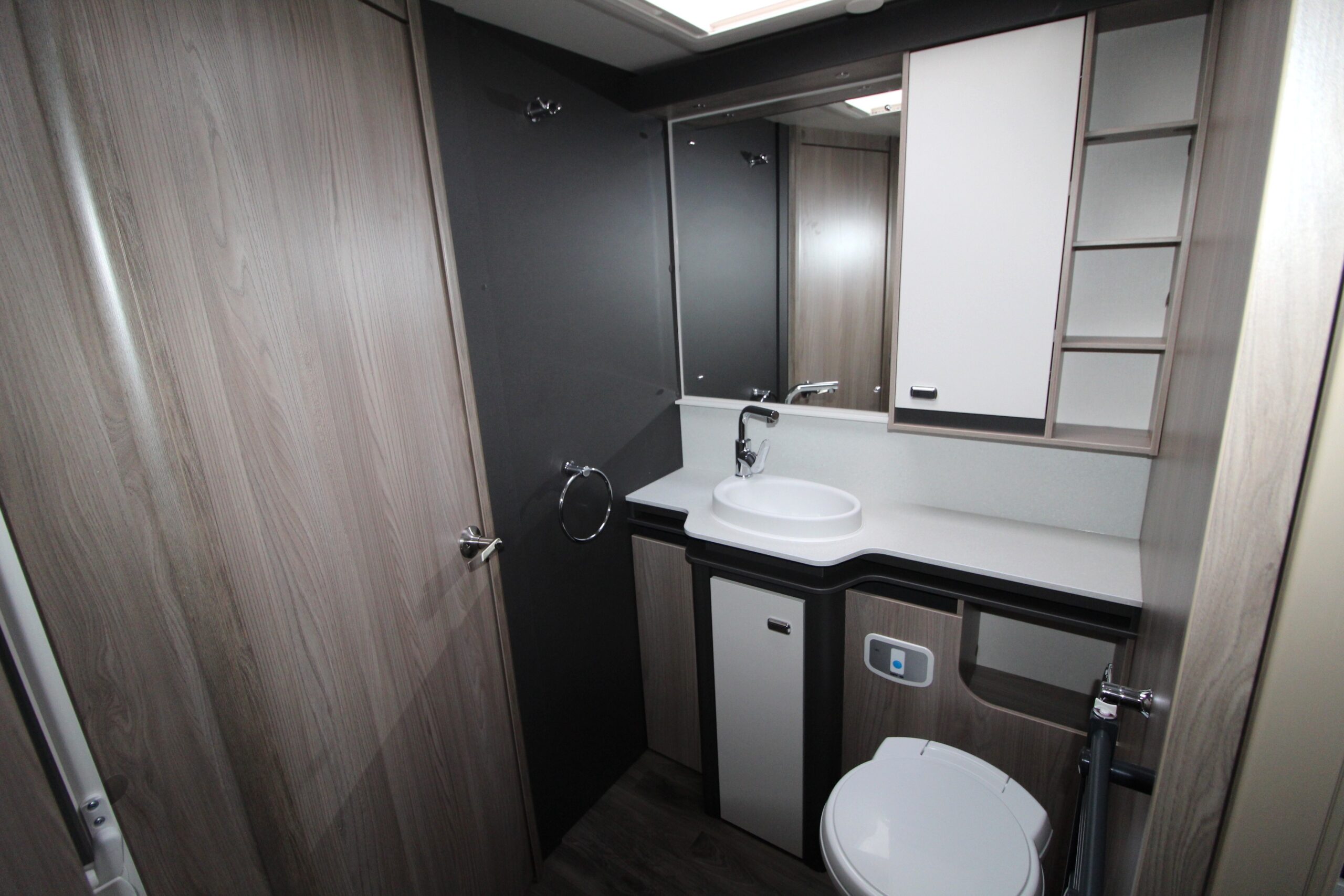 2026-swift-elegance-835-22.jpg