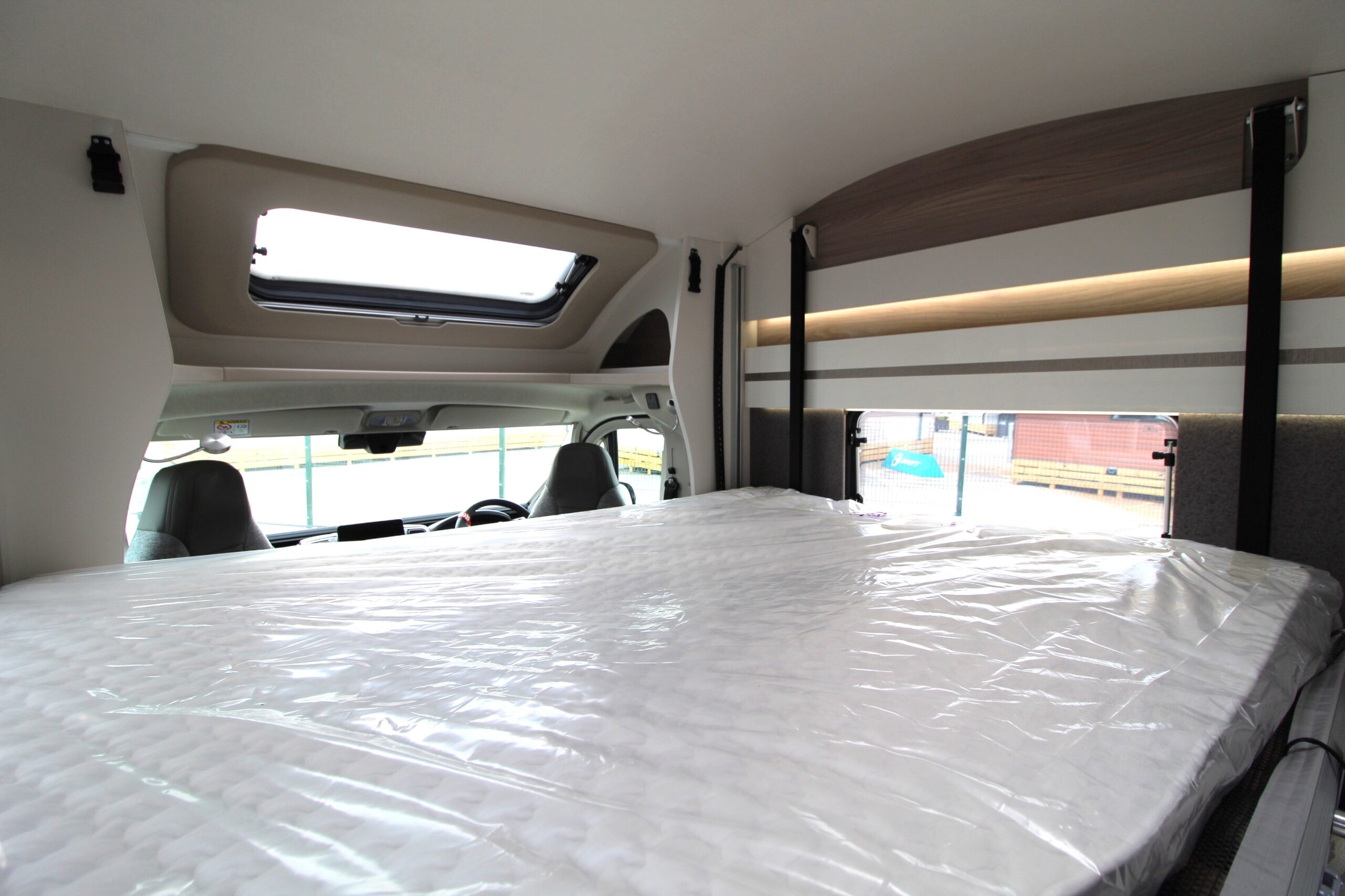 2026-swift-escape-640-21.jpg