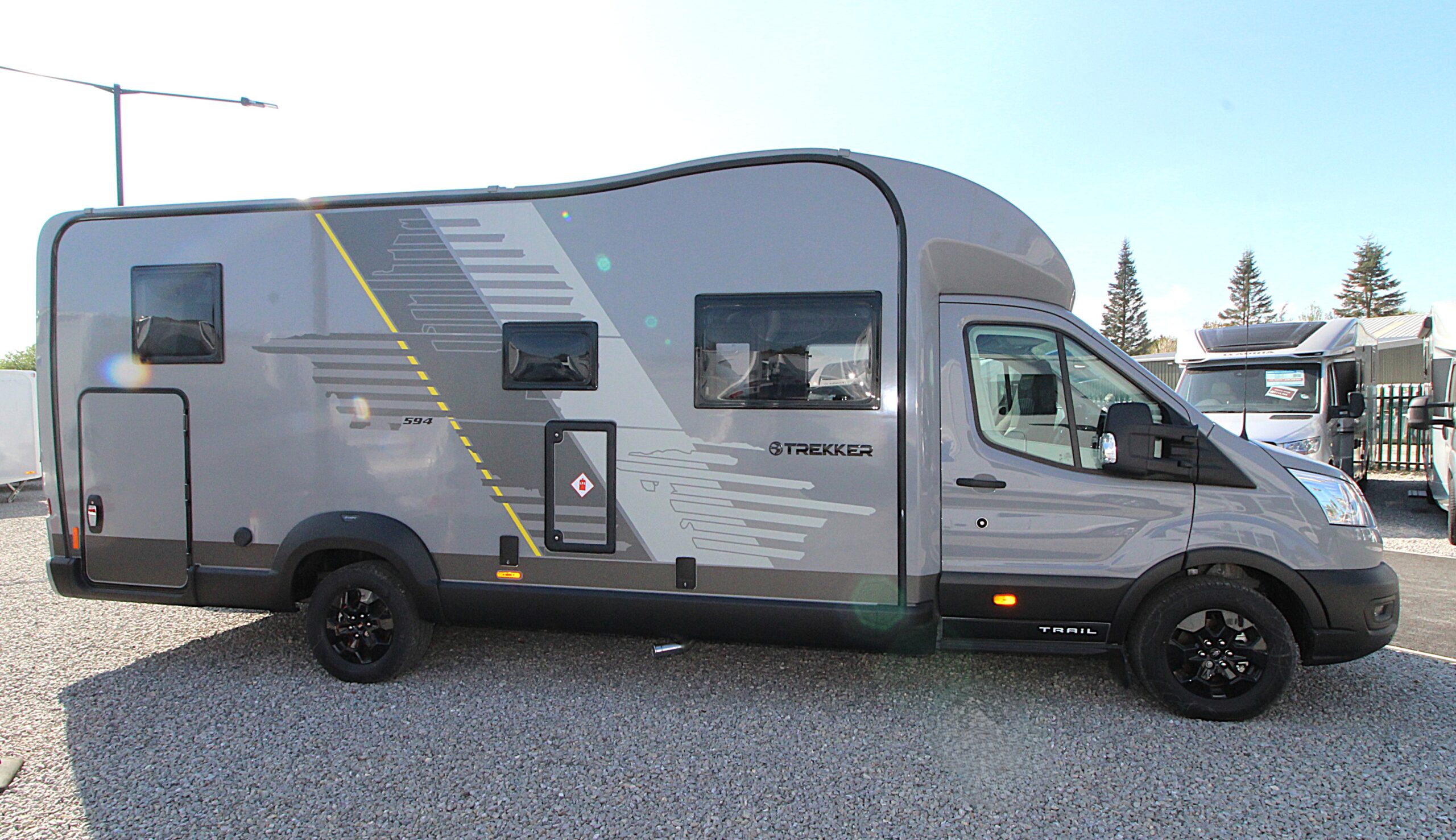 2026-trekker-594-4.jpg