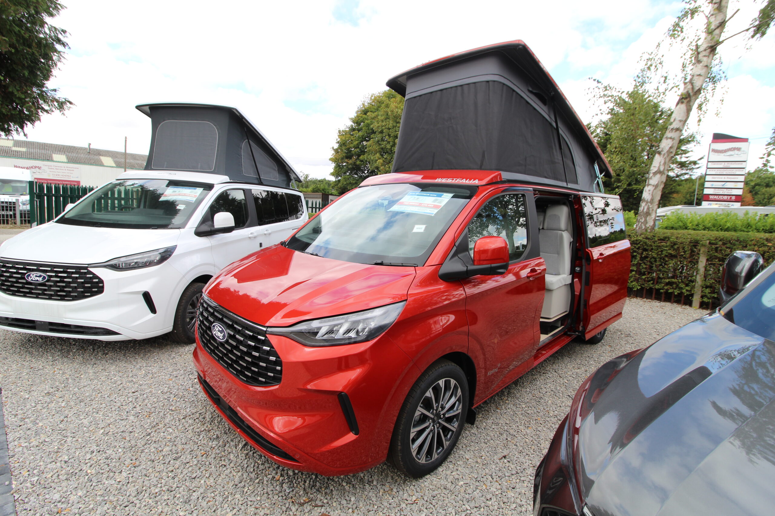 2026-westfalia-kipling-red-11.jpg