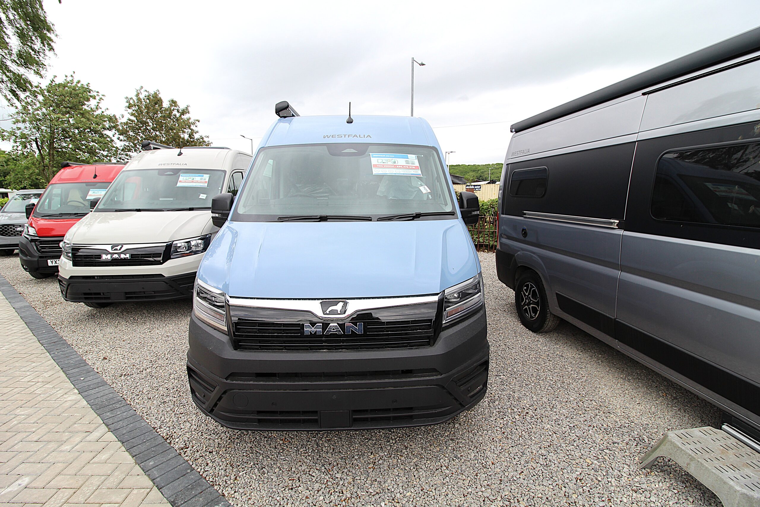 2026-westfalia-sven-hedin-ice-blue-3.jpg