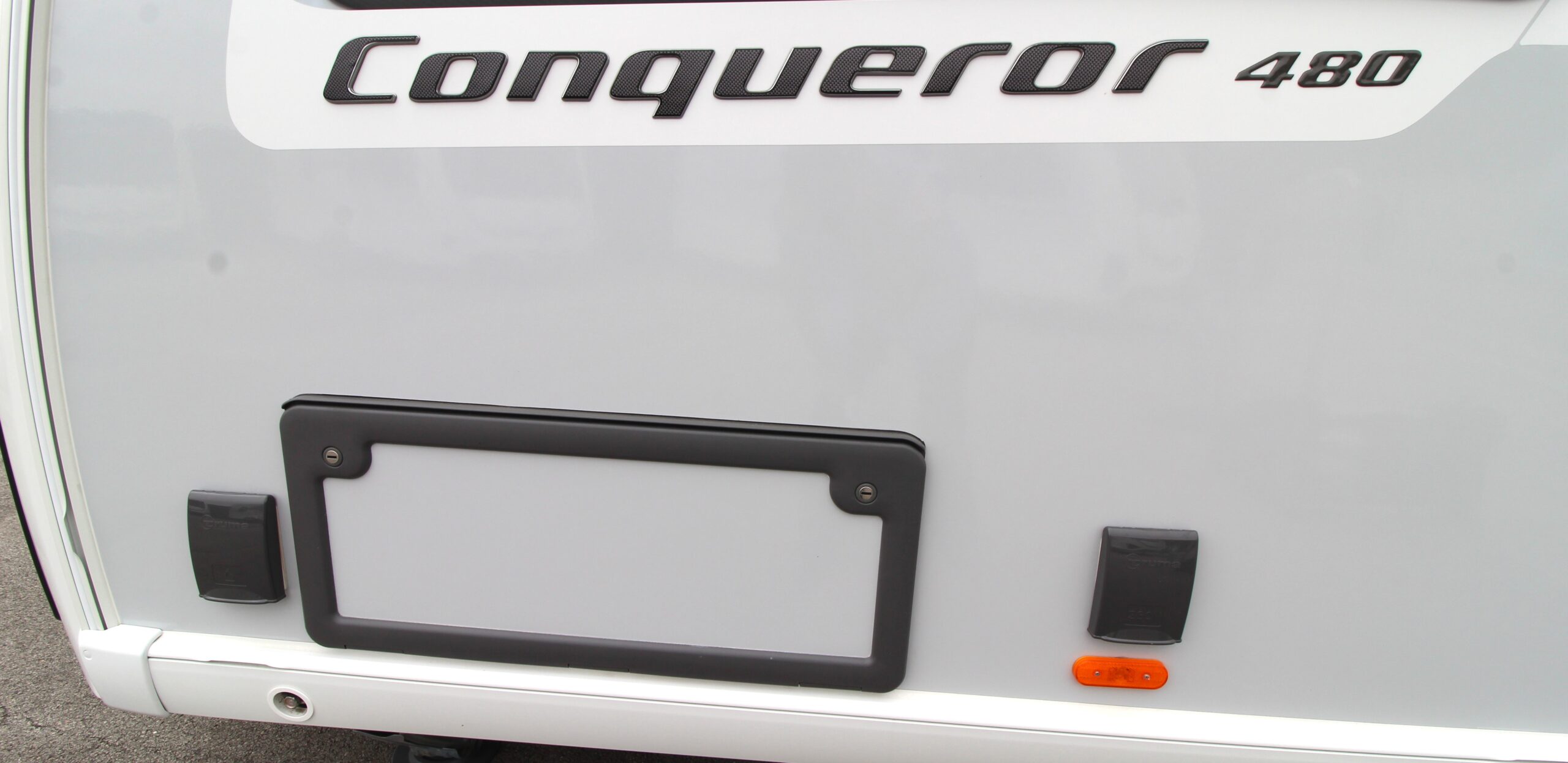2027-conqueror-480-10.jpg