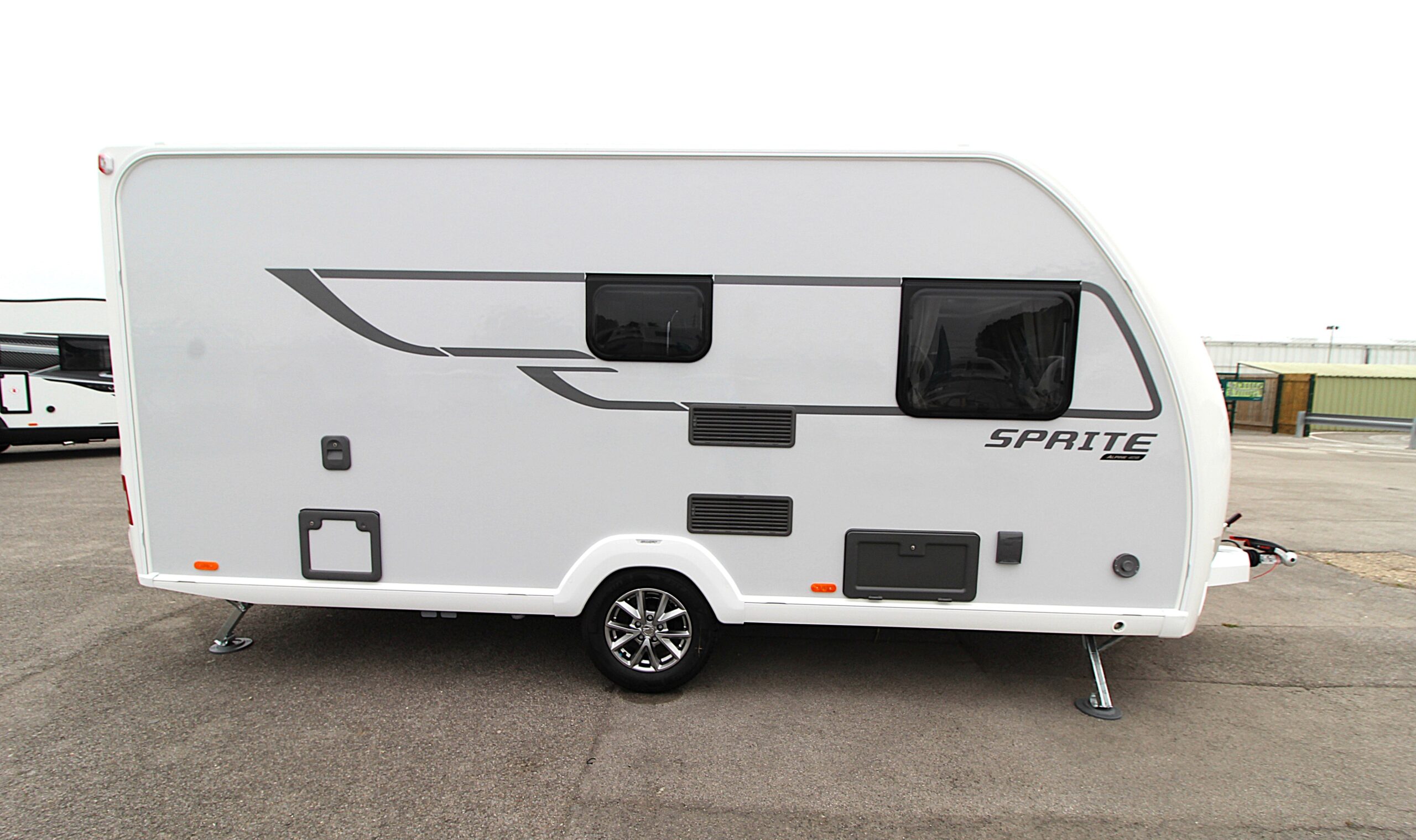 2027-sprite-alpine-db-8.jpg