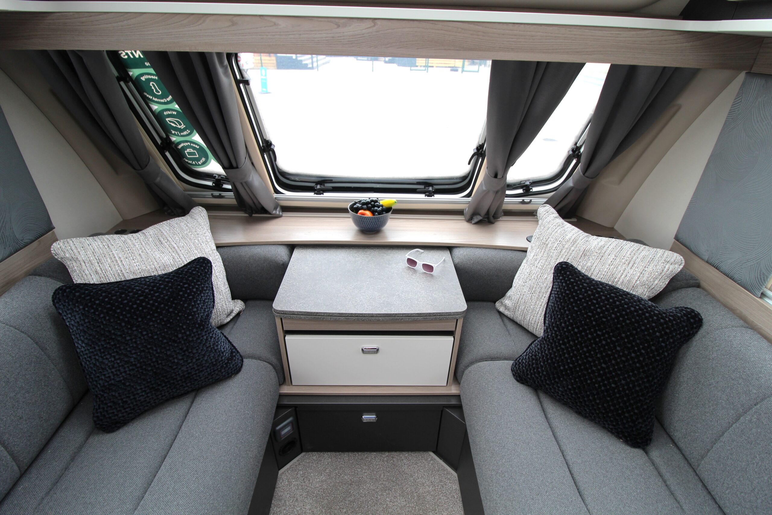 2027-swift-challenger-560-14.jpg