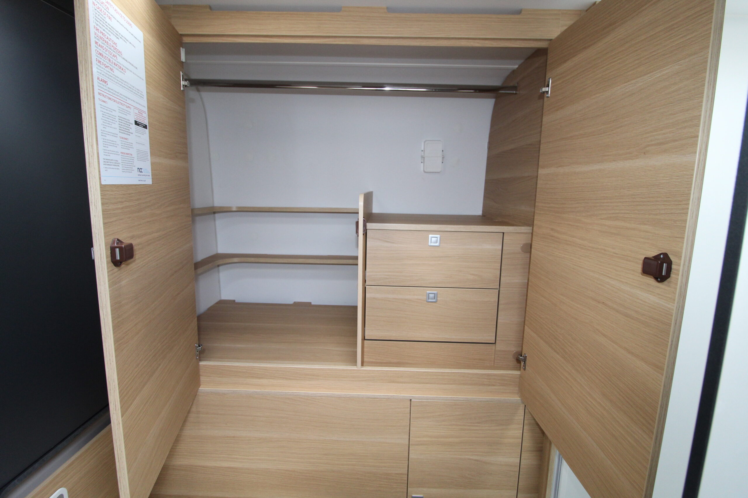 600-dt-key-43-s55793-68.jpg