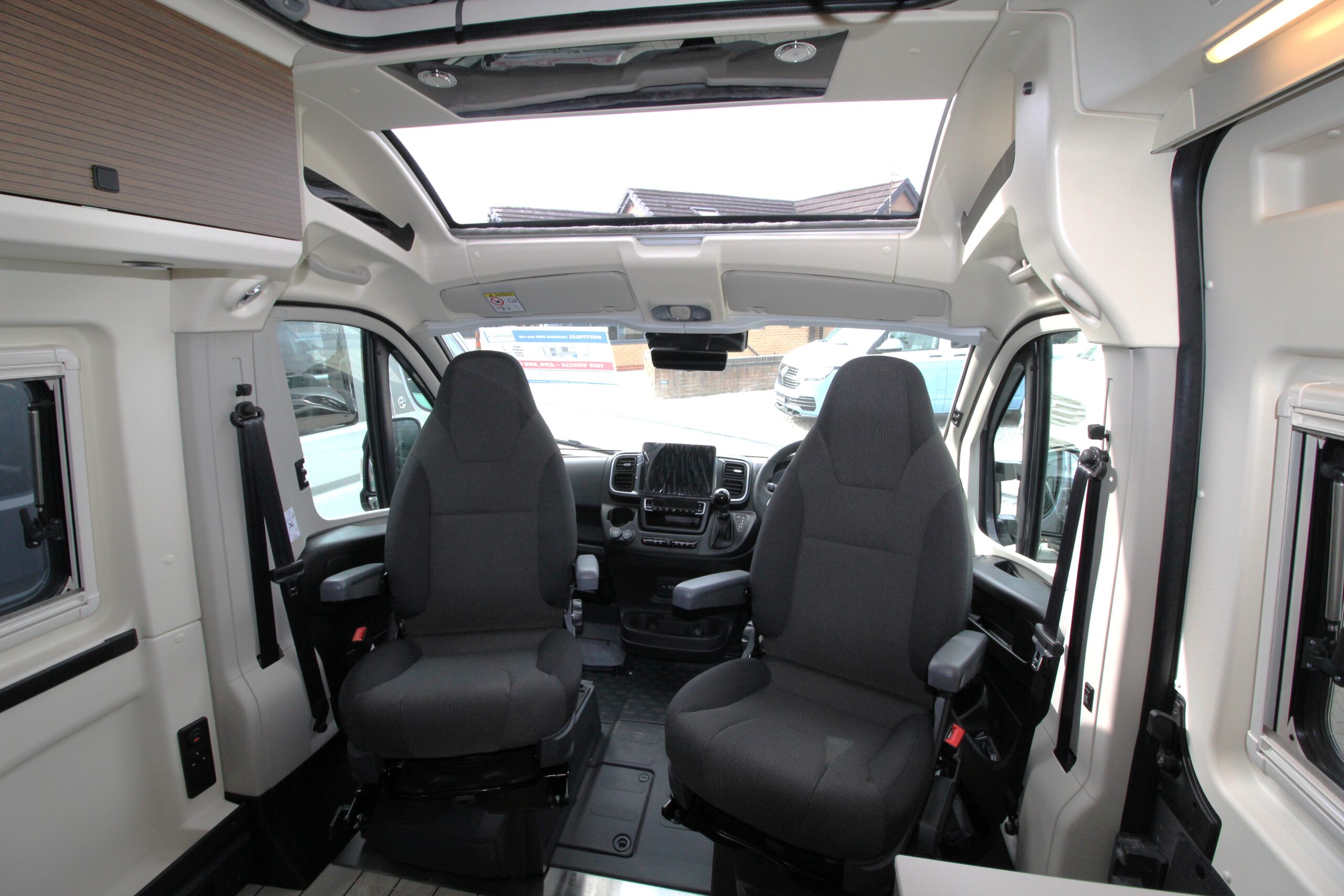 66856-columbus-600-d-pop-top-22.jpg