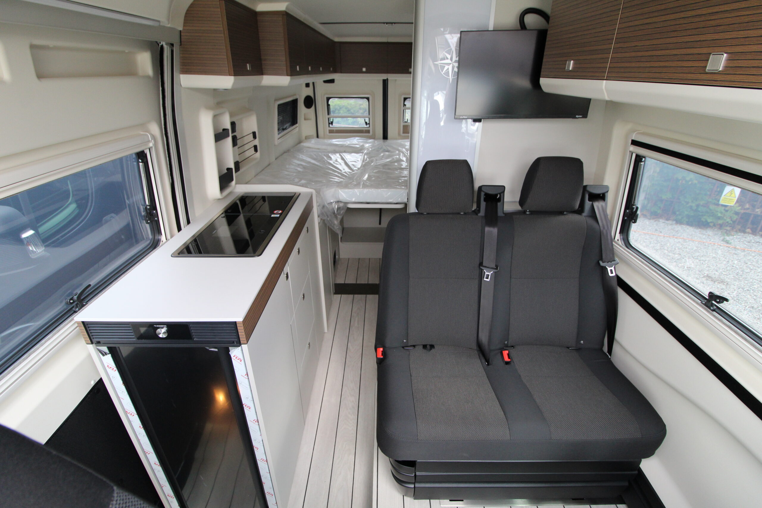 66895-columbus-640e-pop-top-43.jpg