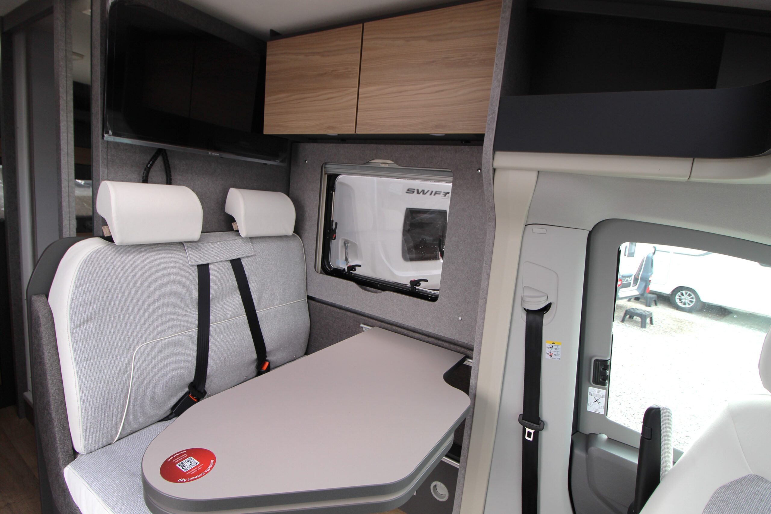 68991-2026-dethleffs-performance-t4x4-transeverse-bed-t-16-77.jpg