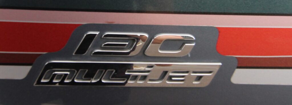 USED 2015 AutoTrail Tracker EKS 68392 (1)