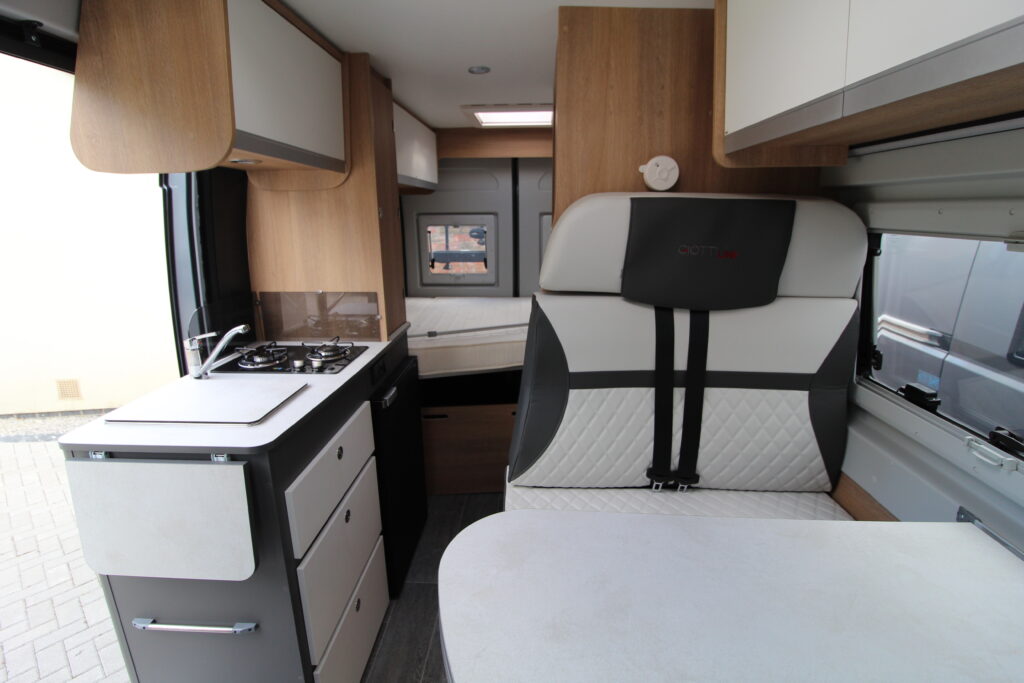 USED 2025 Giotti 54T (13)