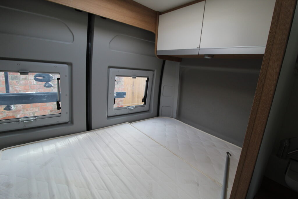 USED 2025 Giotti 54T (18)