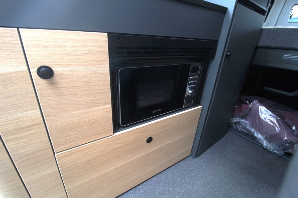 adria-twin-max-680-sgx-56024-k04-34.jpg