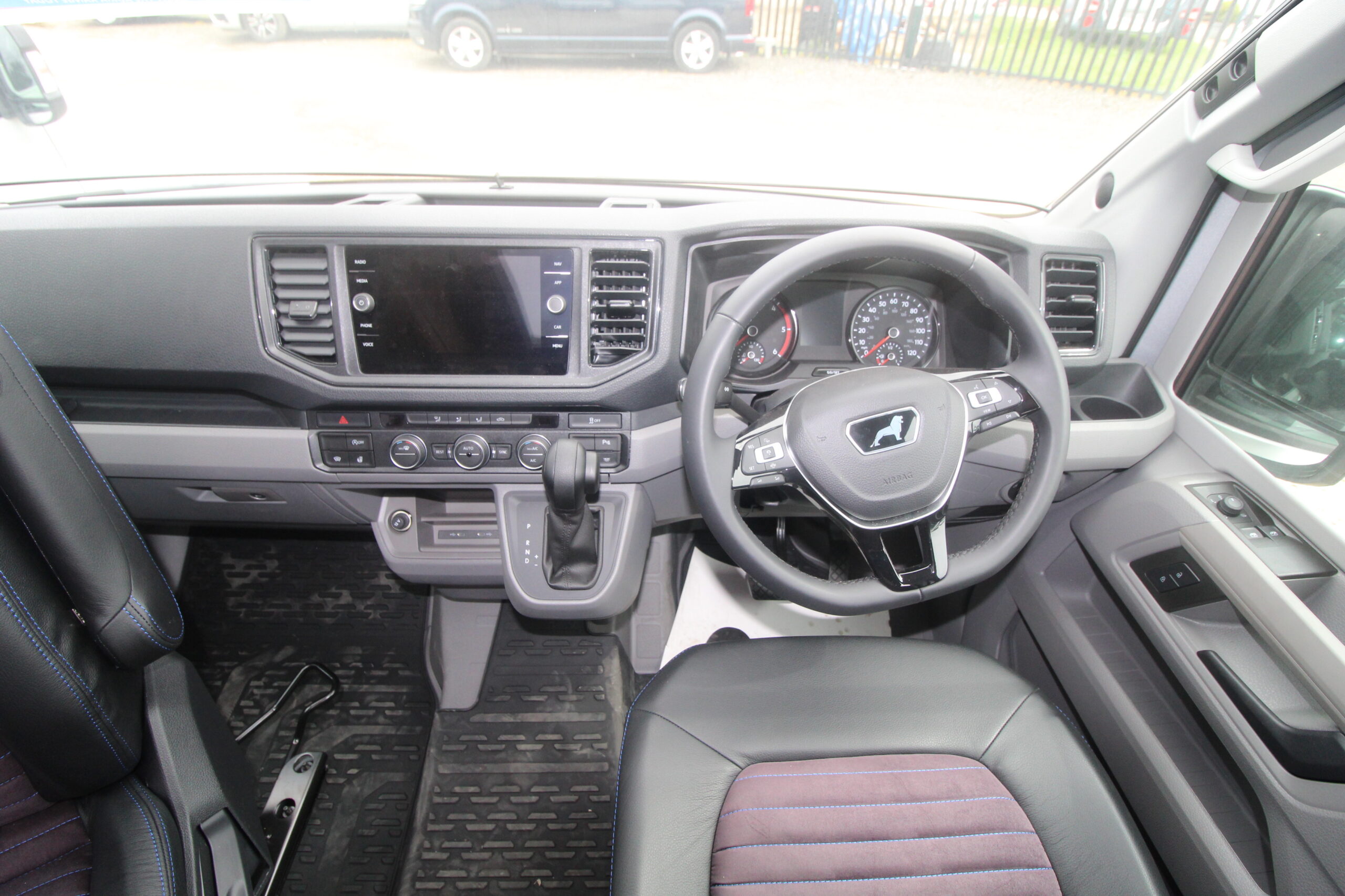 adria-twin-max-680-sgx-56024-k04-47.jpg