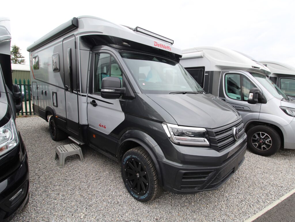 dethleffs-globebus-performance-t46-67846-3-scaled.avif