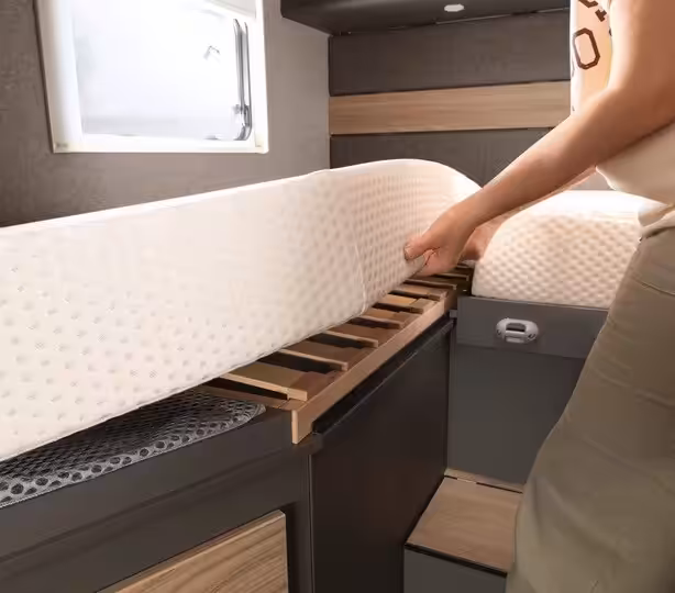 dethleffs-t46-mattress.jpg