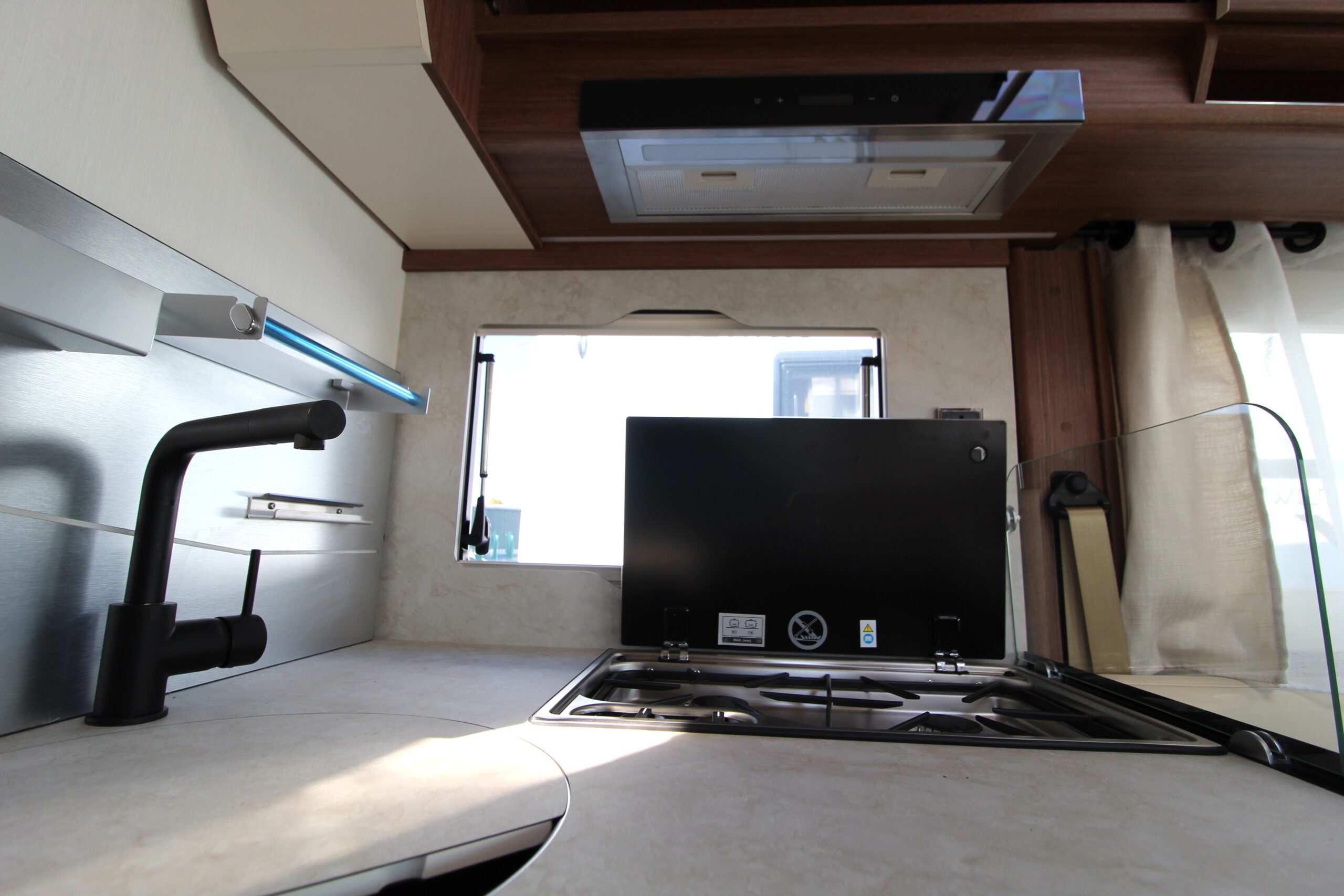 discover-75-lmf-wellness-65906-25.jpg