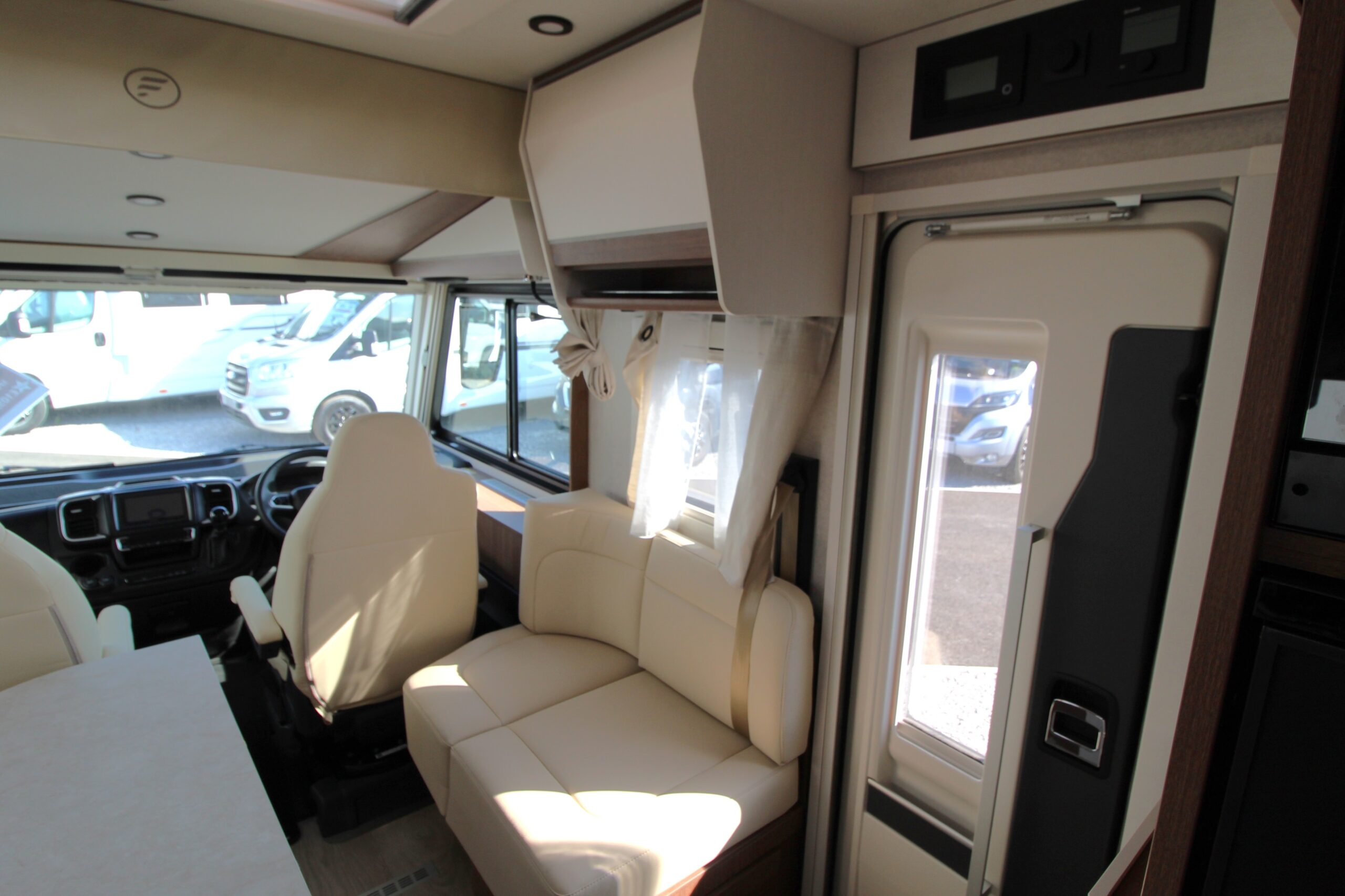 discover-75-lmf-wellness-65906-28.jpg