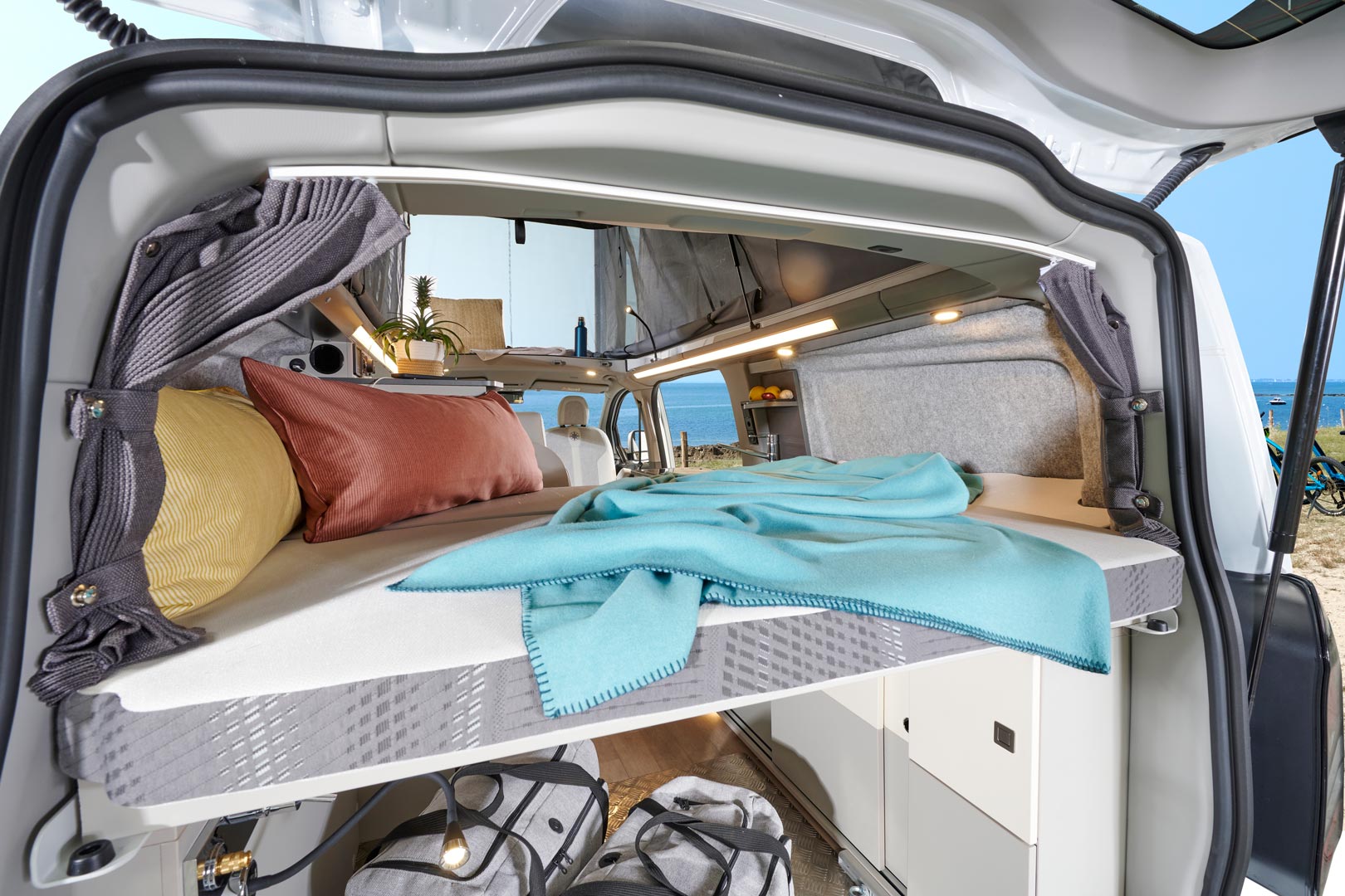 kipling-bed-and-storage.jpg