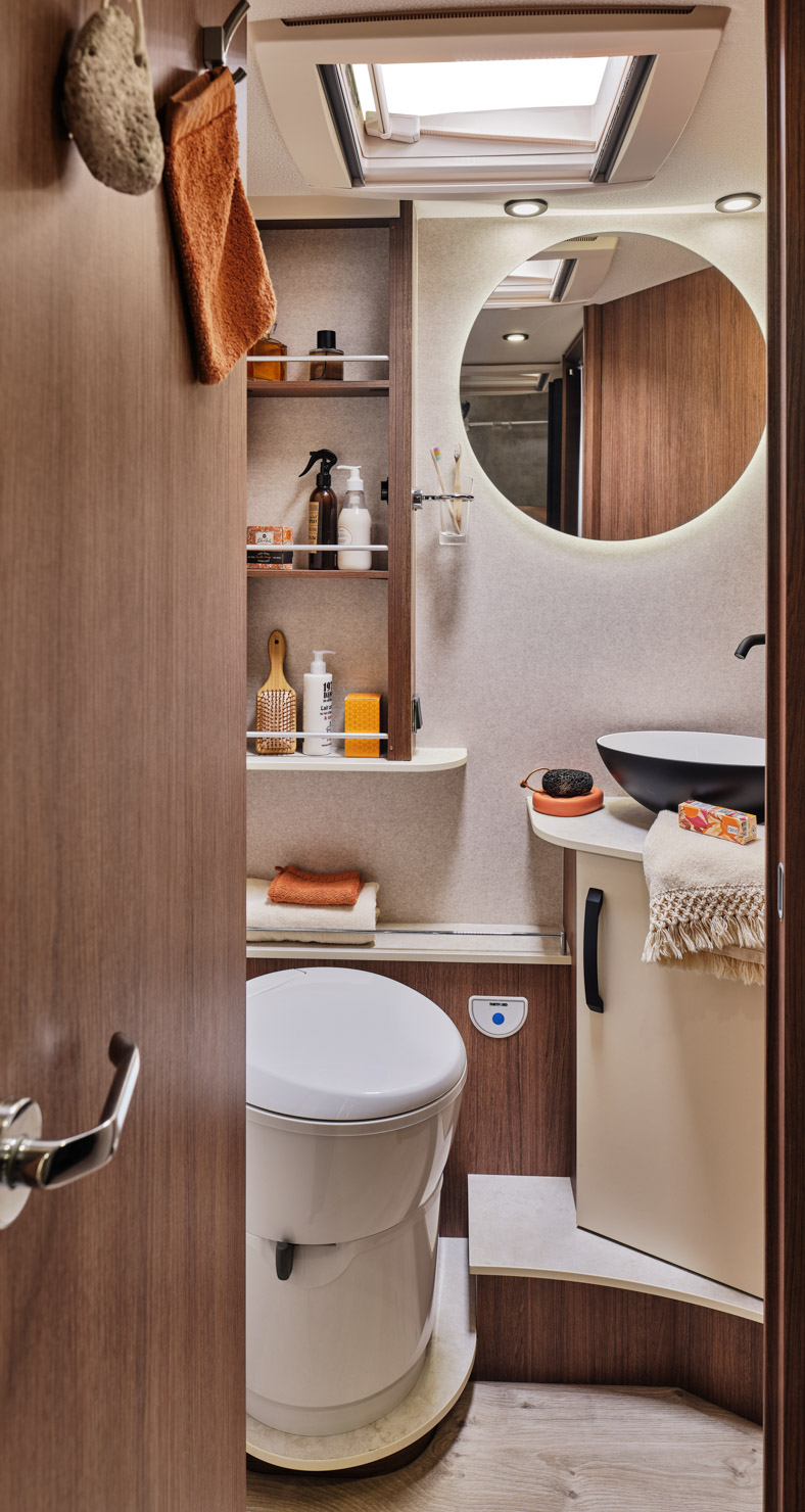magister-74-lmf-06-salle-de-bain.jpg