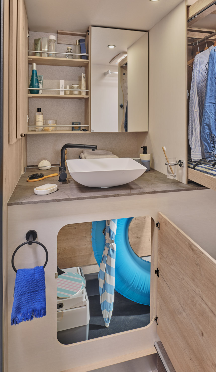 mayflower-67-lo-04-salle-de-bain-soute.jpg