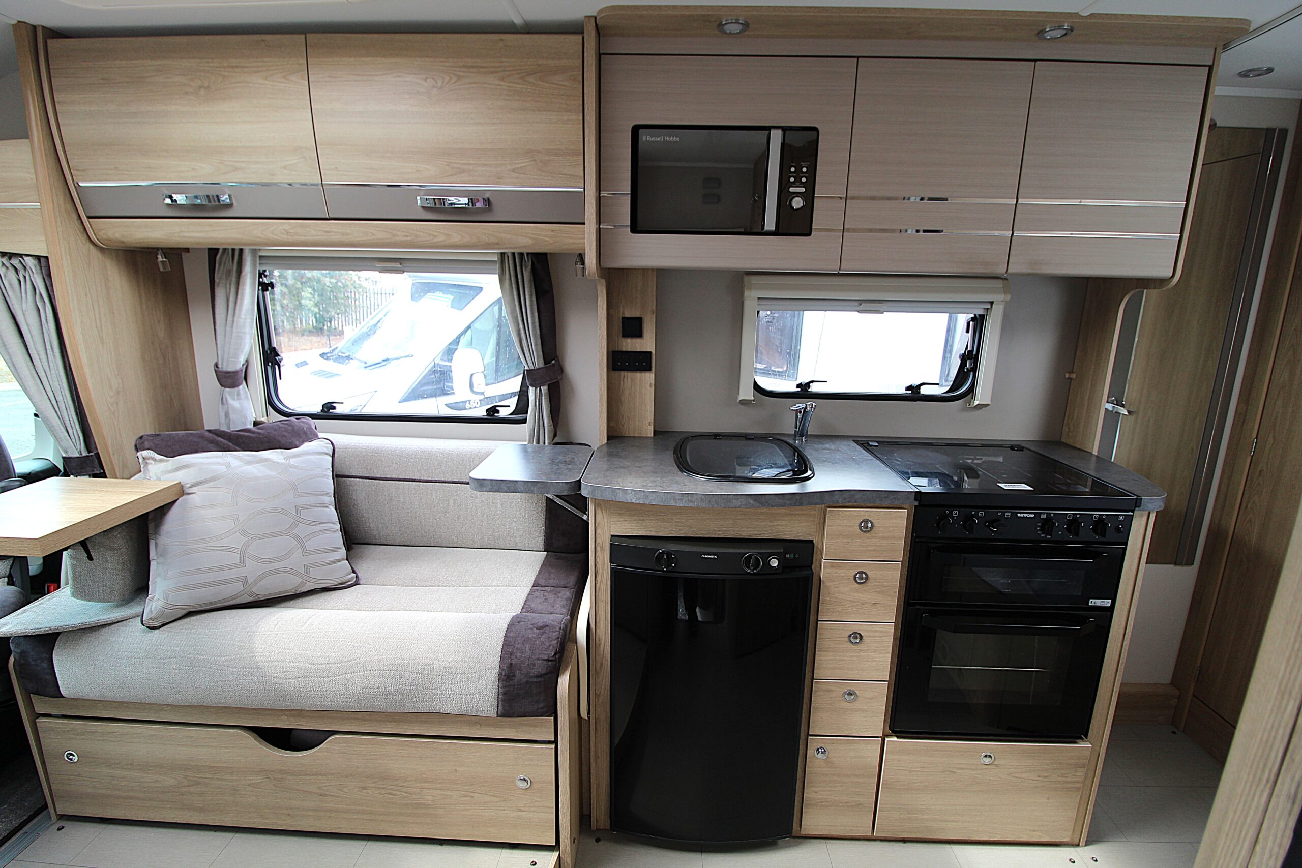 riva-gold-14.jpg