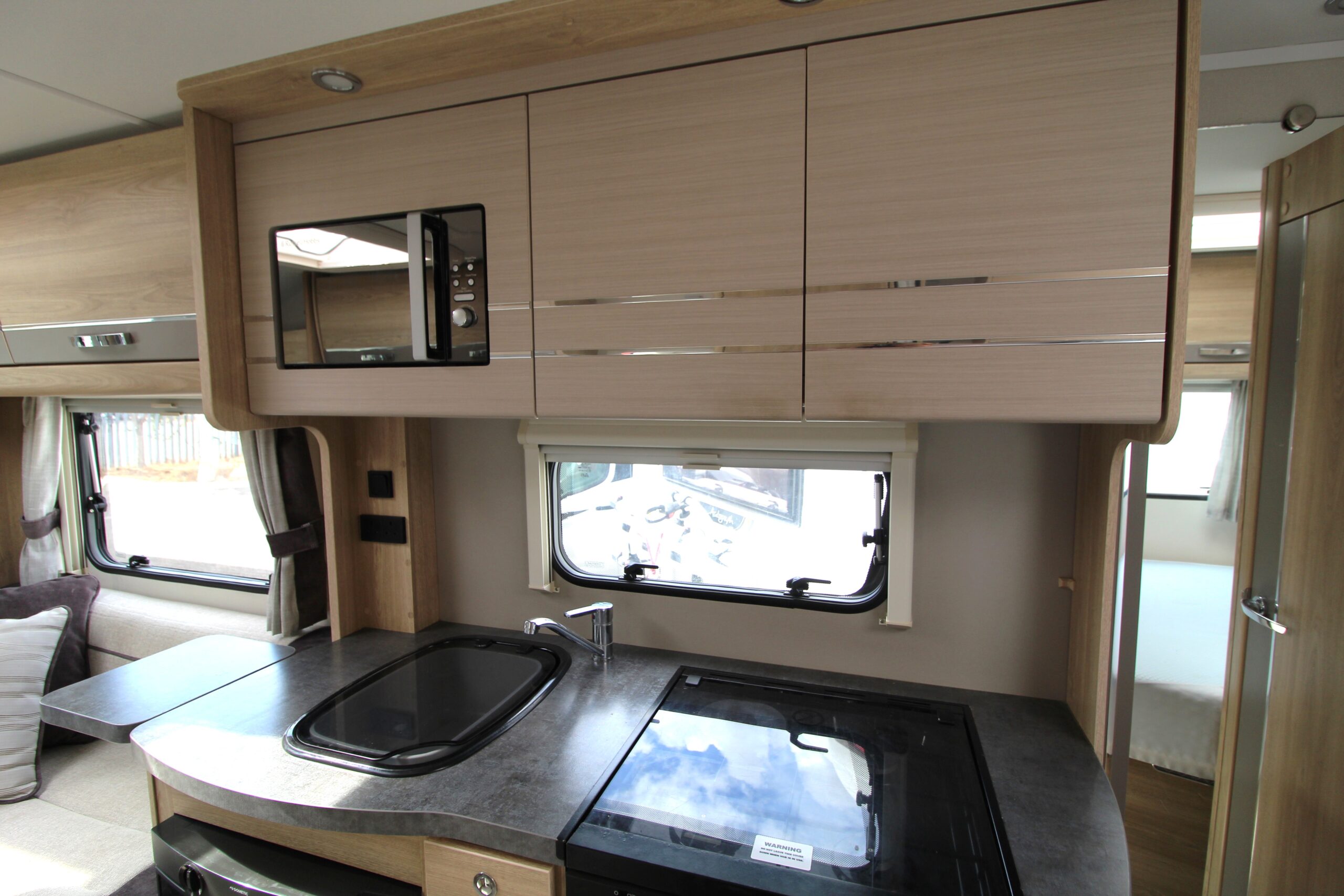 riva-gold-19.jpg