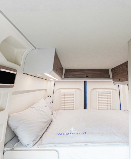 sven-hedin-bedroom.jpeg