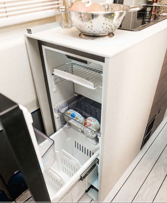 sven-hedin-fridge-1.jpeg