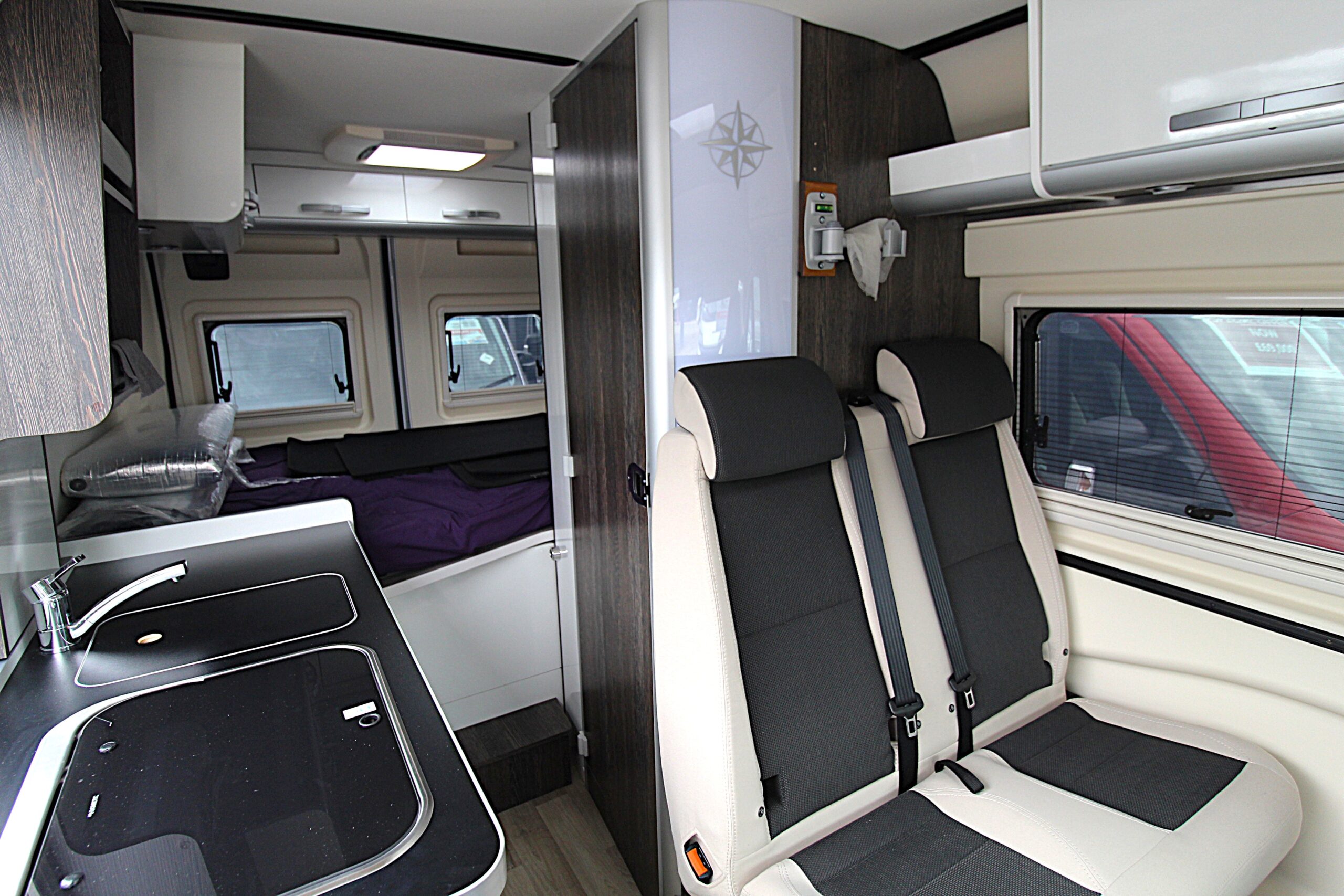 used-2023-westfalia-columbus-540d-yx73-dwz-9.jpg
